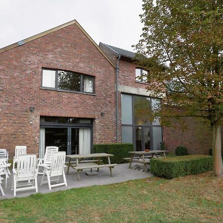 فندق Het Bloesemklooster Relais سينت تروادن المظهر الخارجي الصورة